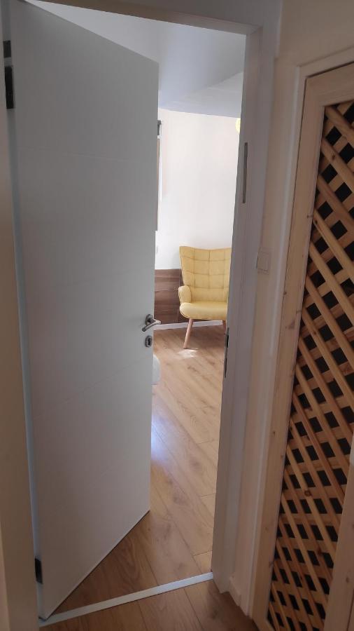אחת ויחידה - One & Only Apartment Ma'alot-Tarșiha Exterior foto