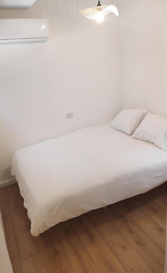 אחת ויחידה - One & Only Apartment Ma'alot-Tarșiha Exterior foto